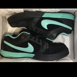 Nike 6.0 Zoom Mogan 3 Lunarlon Black & Azure